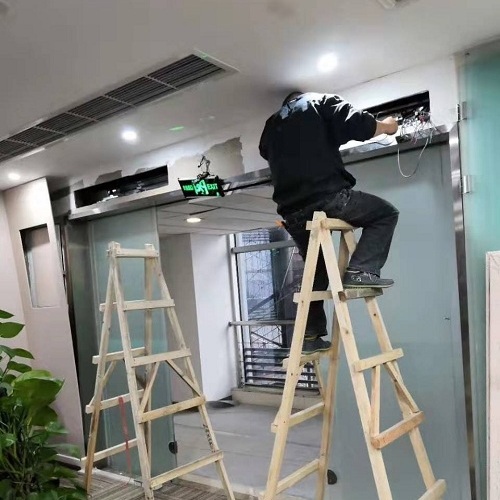 成都維修感應門服務電話,成都維修自動感應門大概要多少錢 成都維修感應門服務電話,成都維修自動感應門大概要多少錢