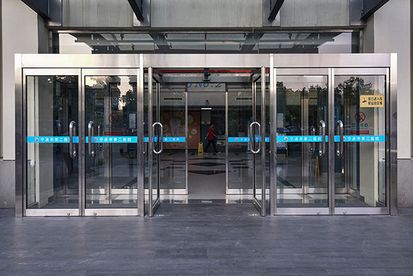 成都電動(dòng)玻璃門(mén)報(bào)價(jià),成都電動(dòng)玻璃門(mén)多少錢(qián) 成都電動(dòng)玻璃門(mén)報(bào)價(jià),成都電動(dòng)玻璃門(mén)多少錢(qián)