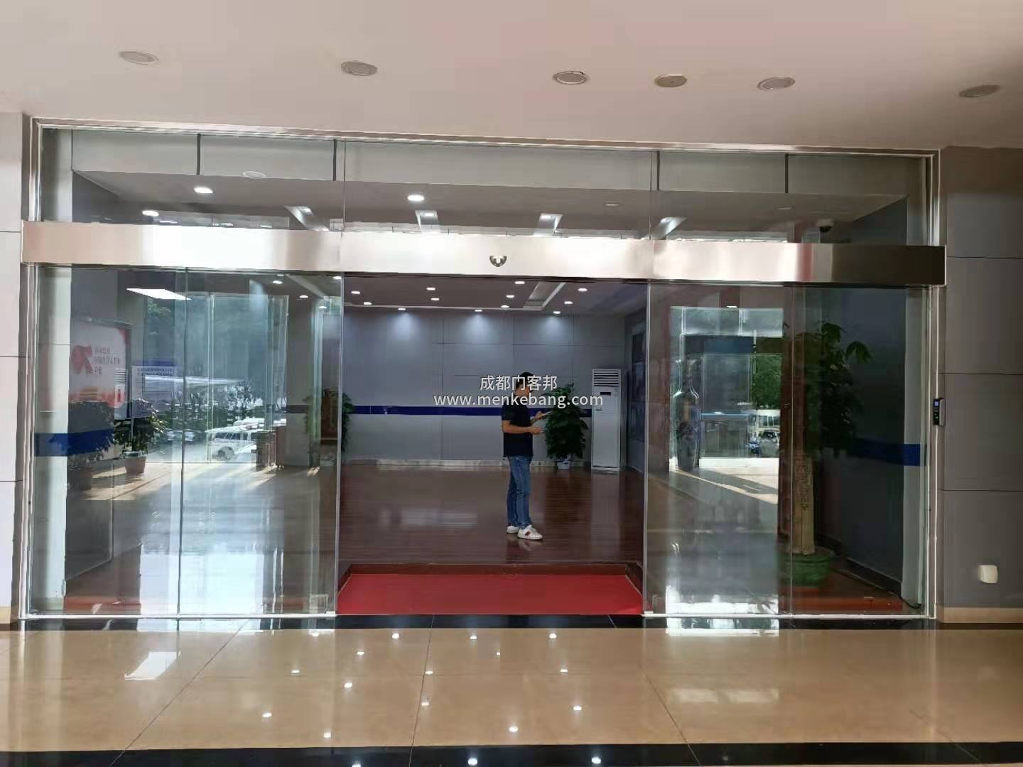 感應門不能關門原因 感應門不能關門原因