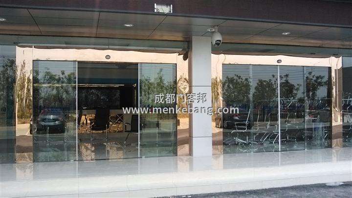 自動門老脫軌道是怎么回事 自動門老脫軌道是怎么回事