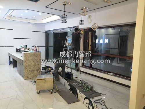 辦公室無框玻璃感應(yīng)門案例 辦公室無框玻璃感應(yīng)門案例