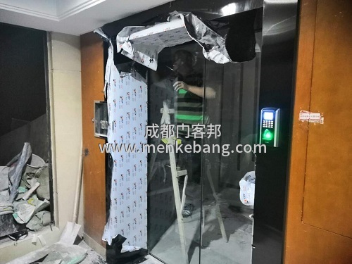 5成都辦公室門禁玻璃門案例,公司自動(dòng)門案例,寫字樓辦公感應(yīng)門案例 5成都辦公室門禁玻璃門案例,公司自動(dòng)門案例,寫字樓辦公感應(yīng)門案例